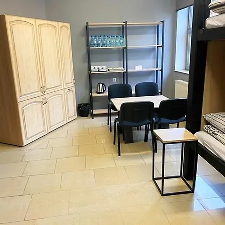 Pokoje Goscinne Duchowka Ostello *
